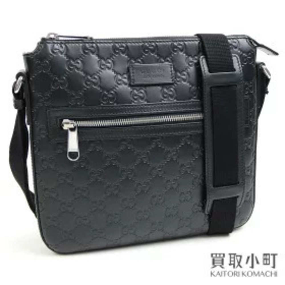 Gucci Signature Leather Messenger Bag Black Crossbody GG Embossed Calfskin